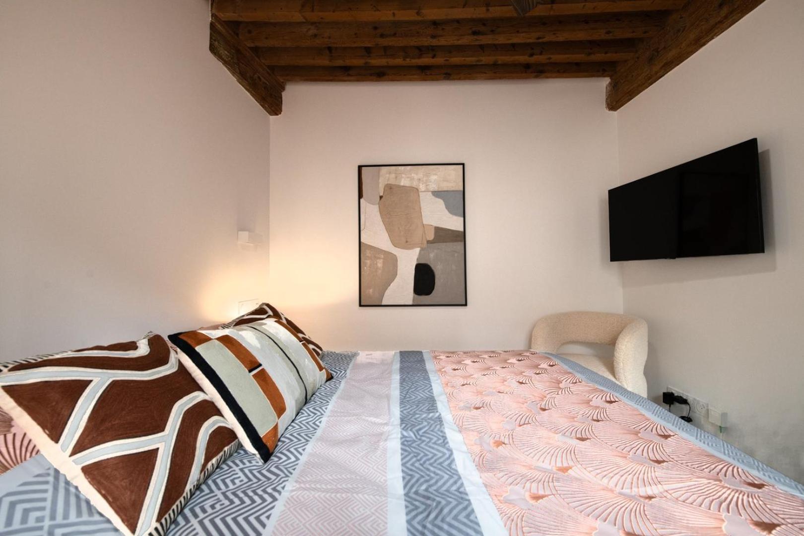 Sainte Helene - Lovely High Class Studio Lione Esterno foto